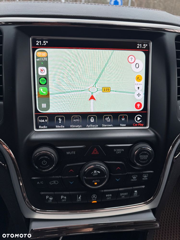 Jeep Grand Cherokee 3.0 CRD Overland Summit - 32