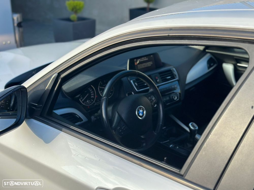 BMW 116 d Line Sport - 12