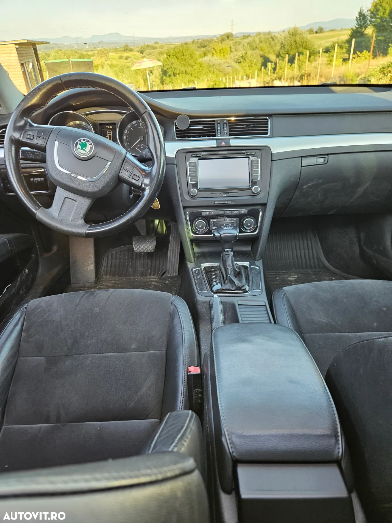 Skoda Superb Combi 2.0 TDI DSG Comfort - 5
