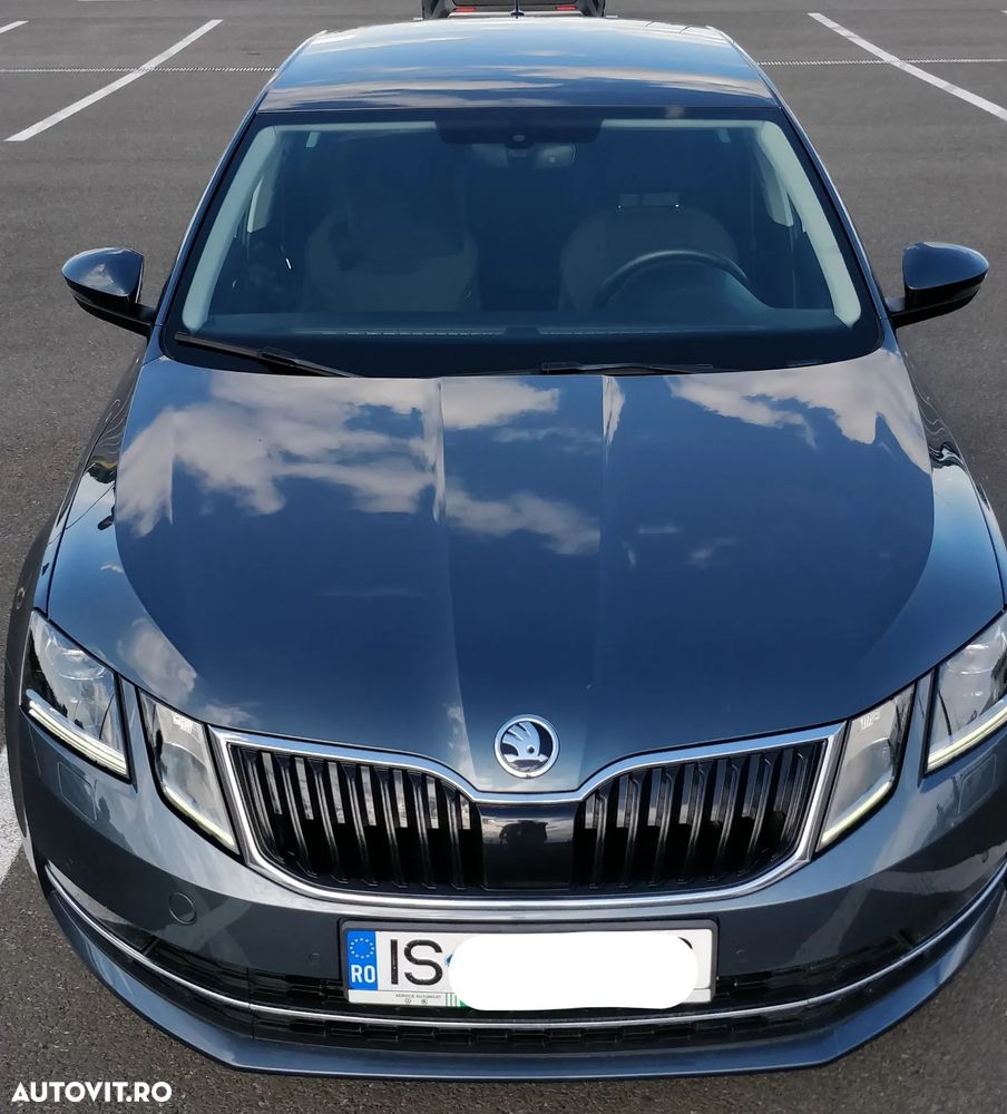 Skoda Octavia 2.0 TDI DSG Style - 2
