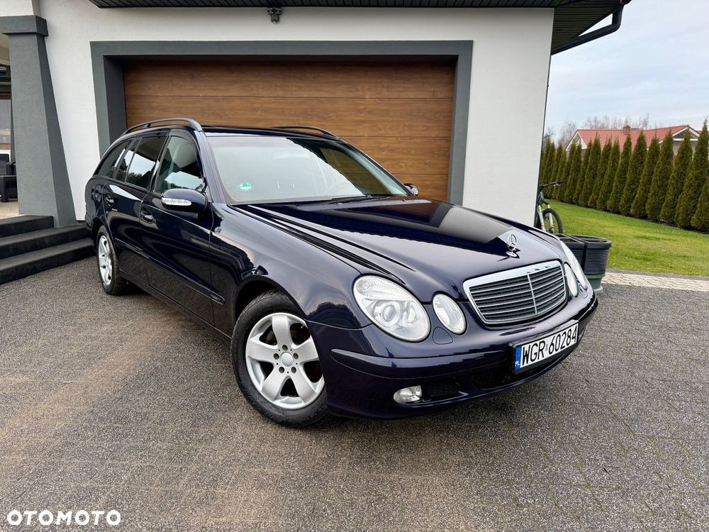 Mercedes-Benz Klasa E 240 T Classic - 8