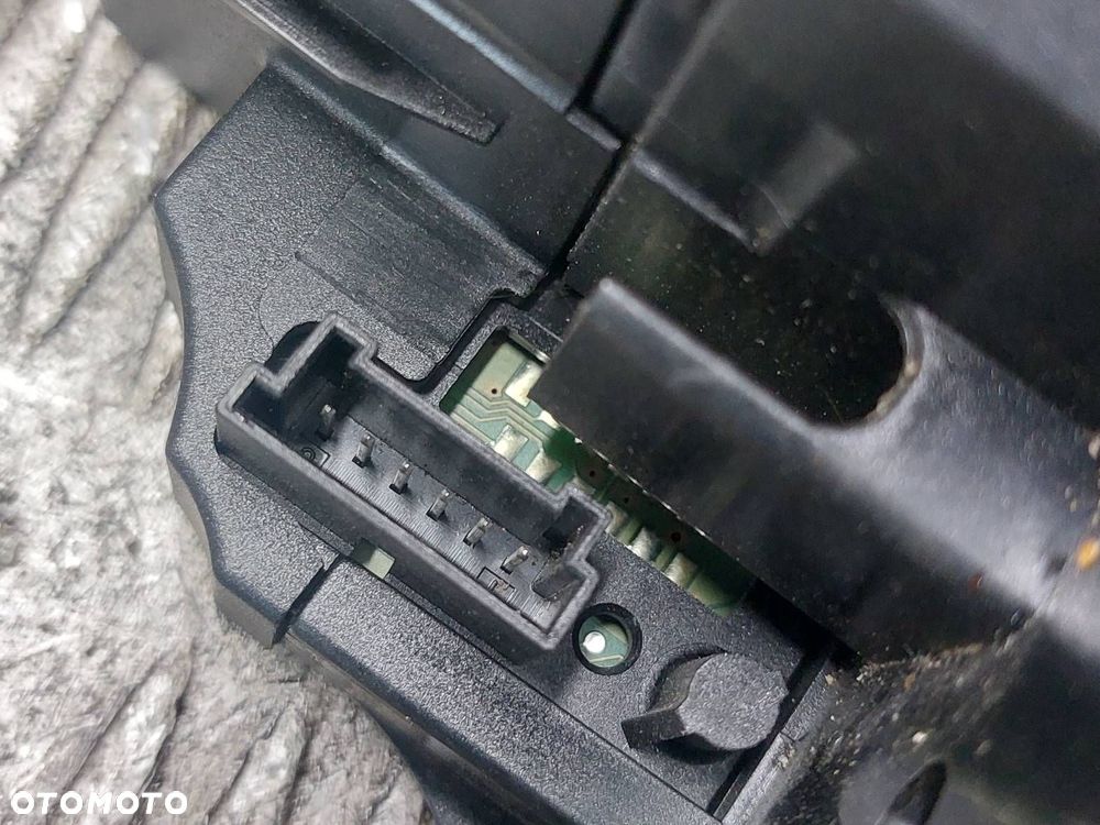 LEWAREK ZMIANY BIEGÓW AUTOMAT BMW E61 520D 9191207 - 6