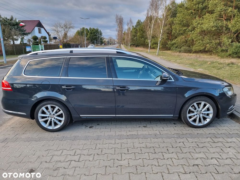 Volkswagen Passat 2.0 TDI DSG Highline - 8