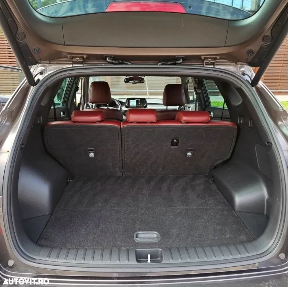 Hyundai Tucson 2.0 CRDI 4WD Automatik Premium - 17