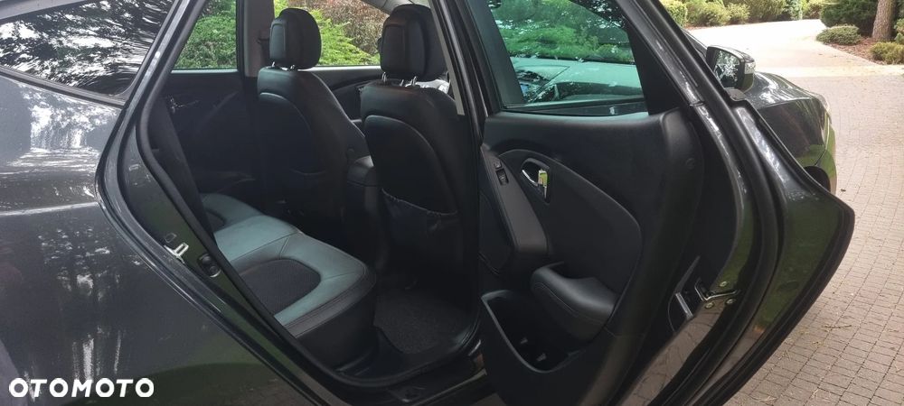 Hyundai ix35 2.0 4WD Automatik Premium - 11