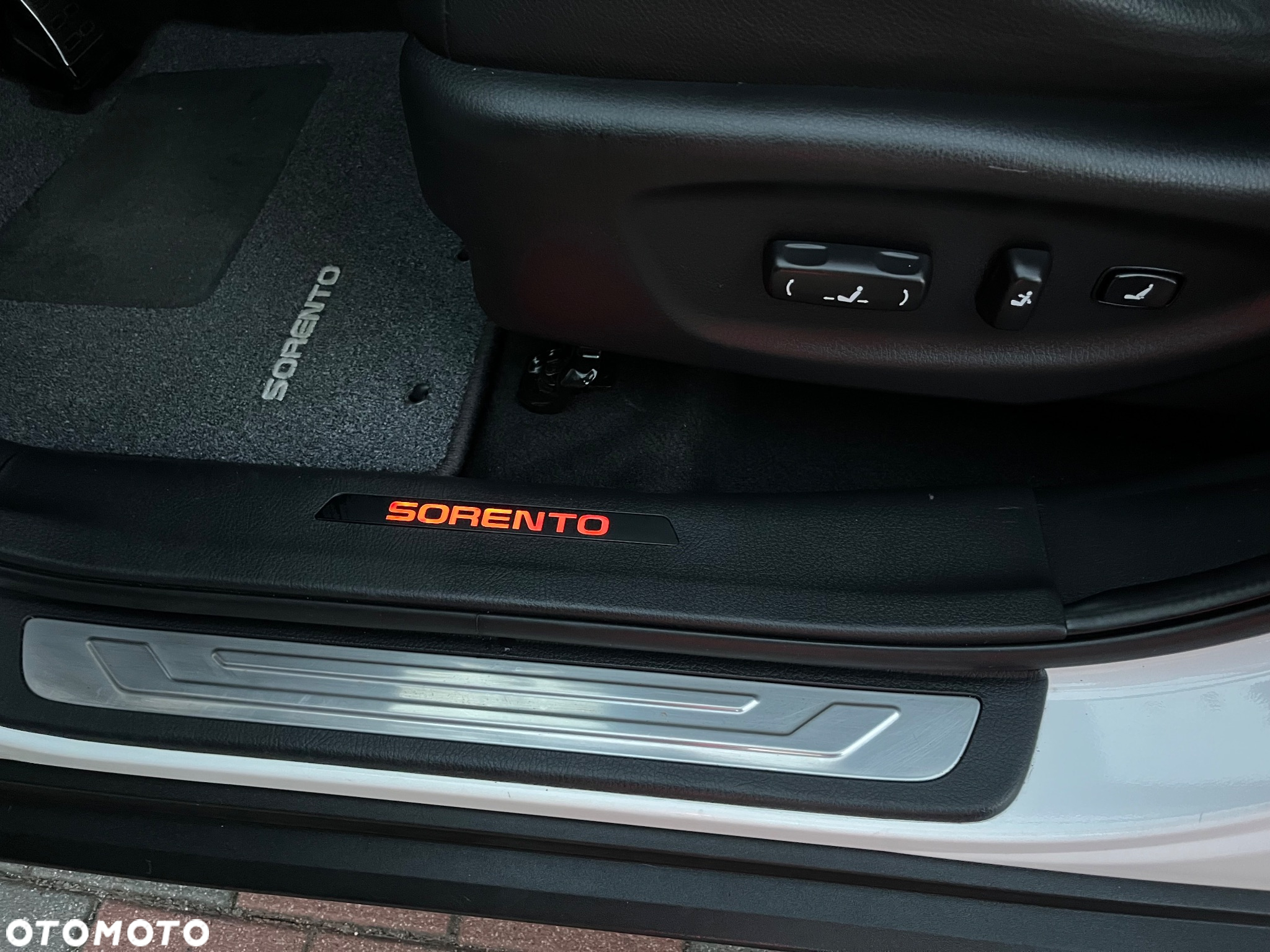 Kia Sorento 2.2 CRDi AWD Platinum Edition - 34