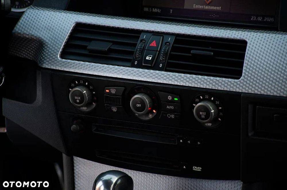 BMW Seria 5 ver-525i - 21