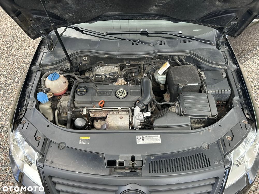 Volkswagen Passat - 18