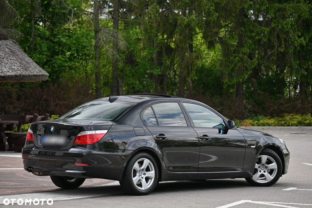 BMW Seria 5 530d Edition Sport - 15
