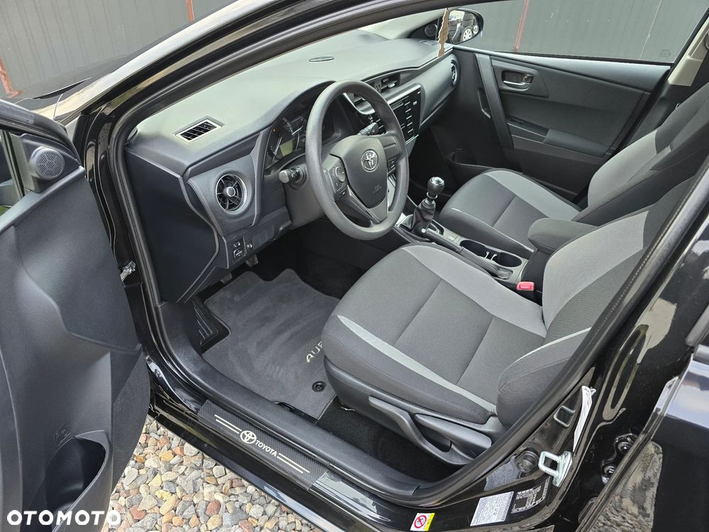 Toyota Auris 1.33 Dual-VVT-i Comfort - 18