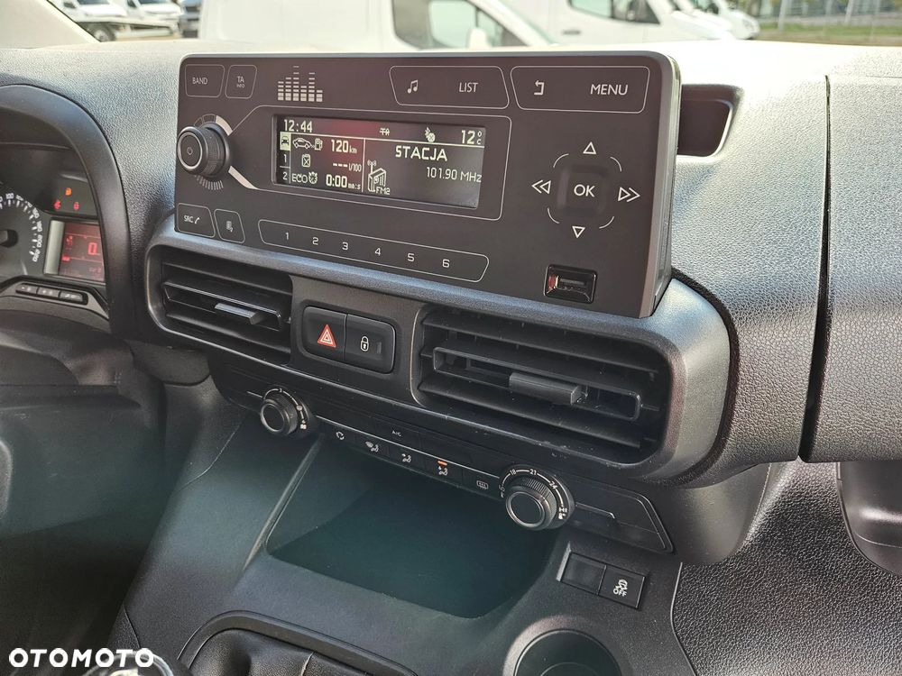 Toyota ProAce City LONG 1.5HDI 102KM - 14