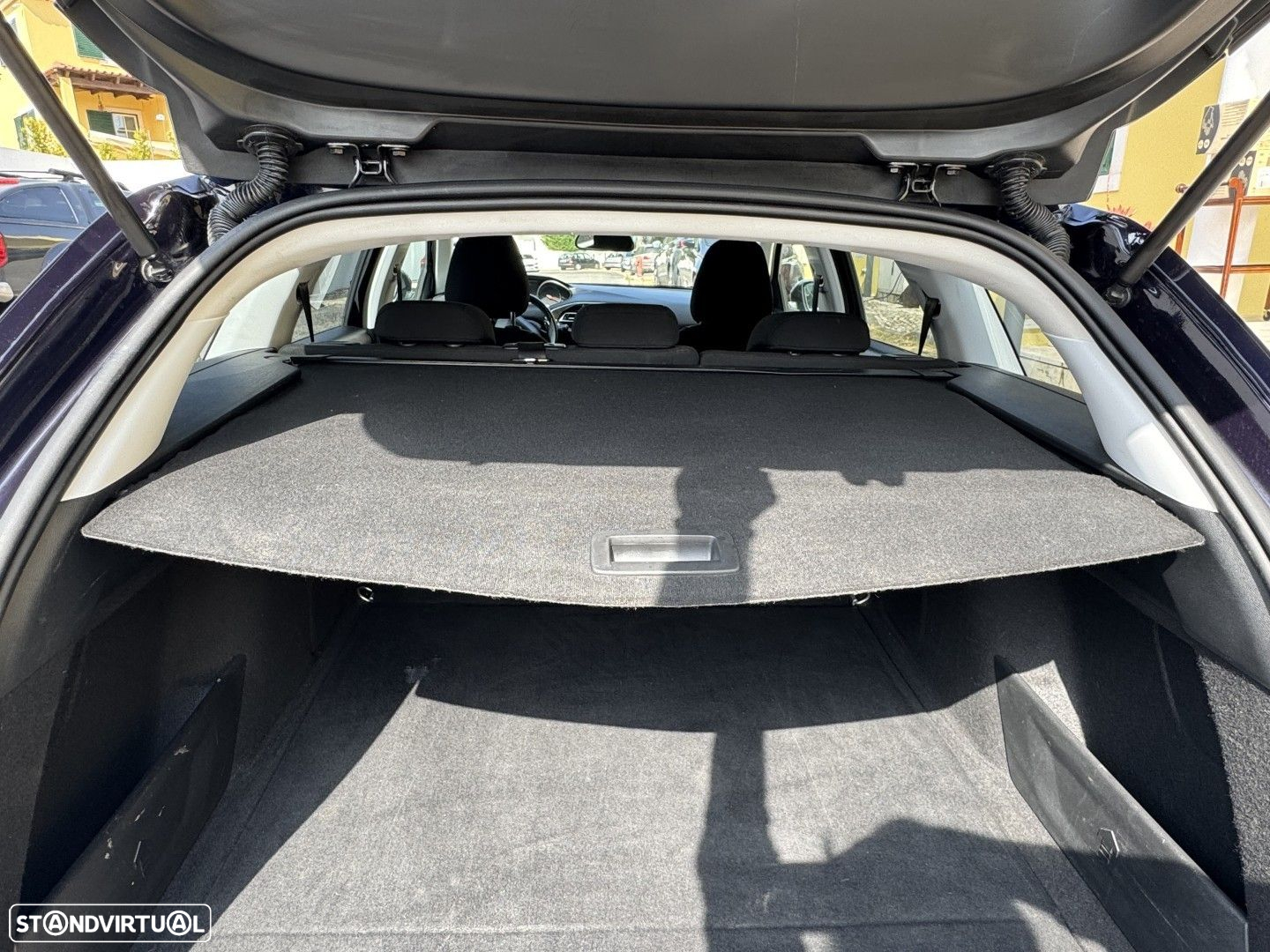Peugeot 308 SW 1.2 PureTech Allure Full LED EAT8 - 17
