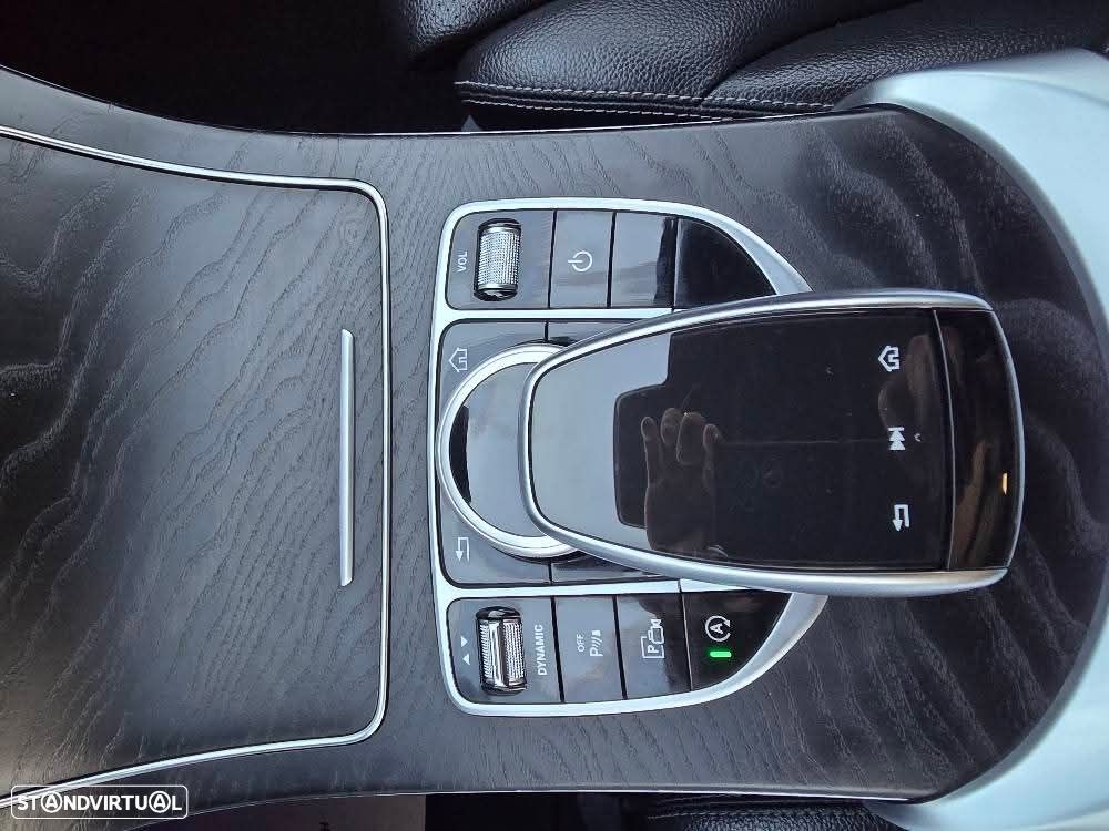 Mercedes-Benz C 220 d Station 9G-TRONIC AMG Line - 42