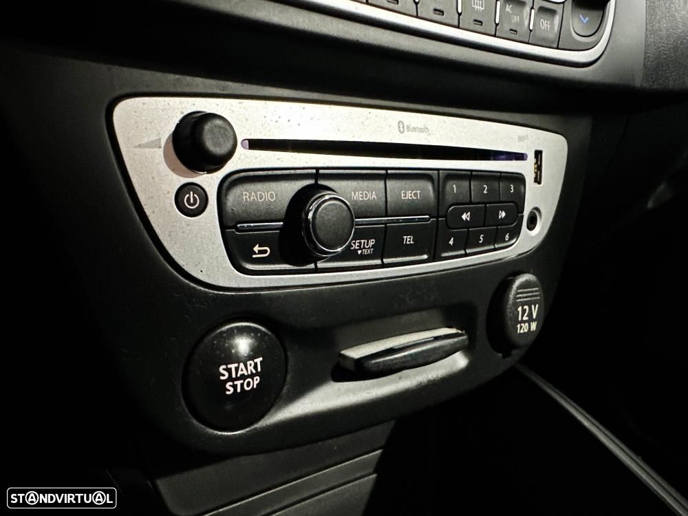 Renault Mégane 1.5 dCi Dynamique CO2 Champion - 44