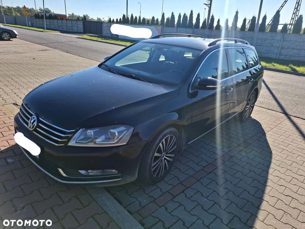 Volkswagen Passat 2.0 TDI Comfortline DSG - 11
