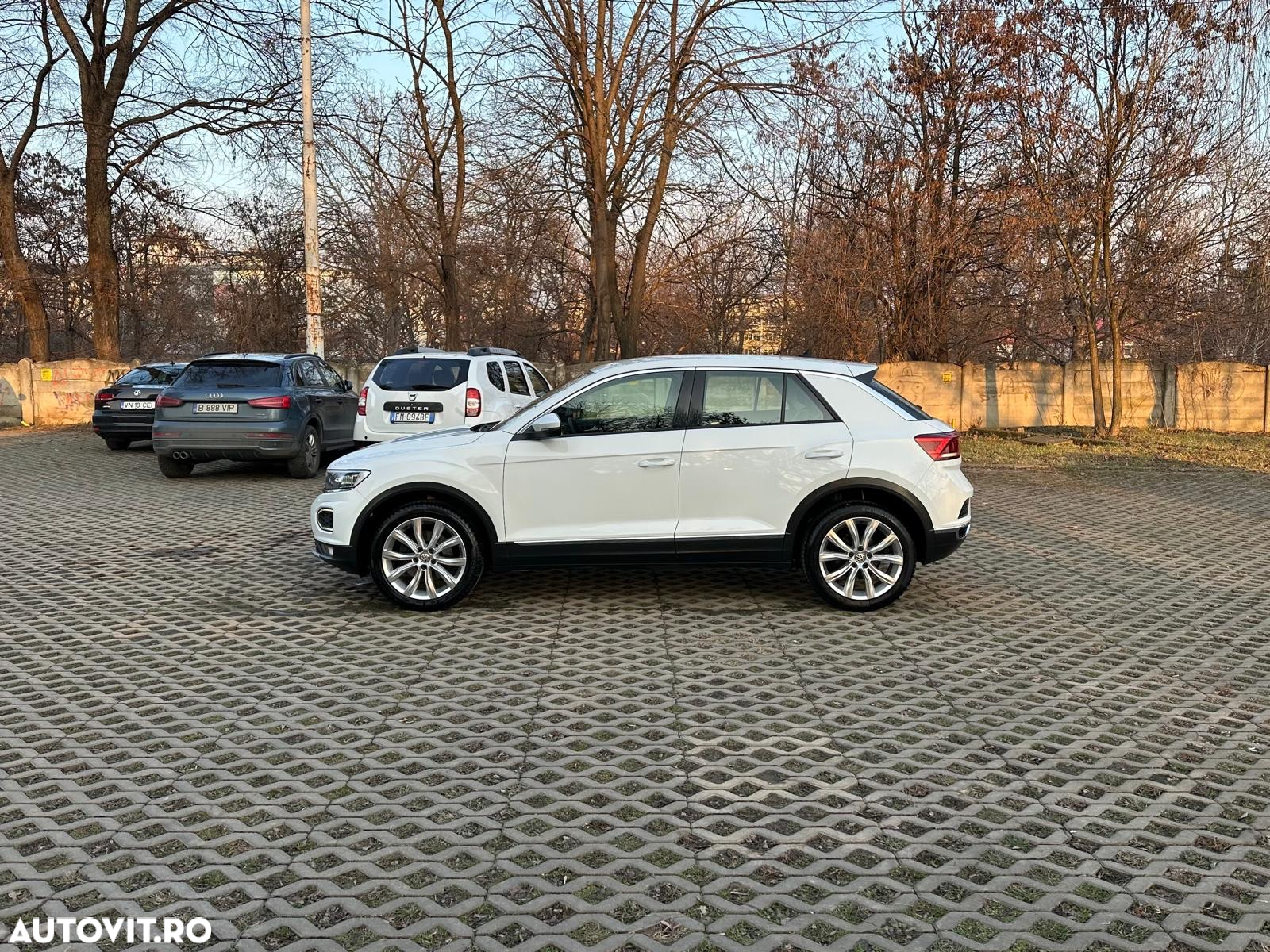 Volkswagen T-ROC 2.0 TDI DSG Style - 12