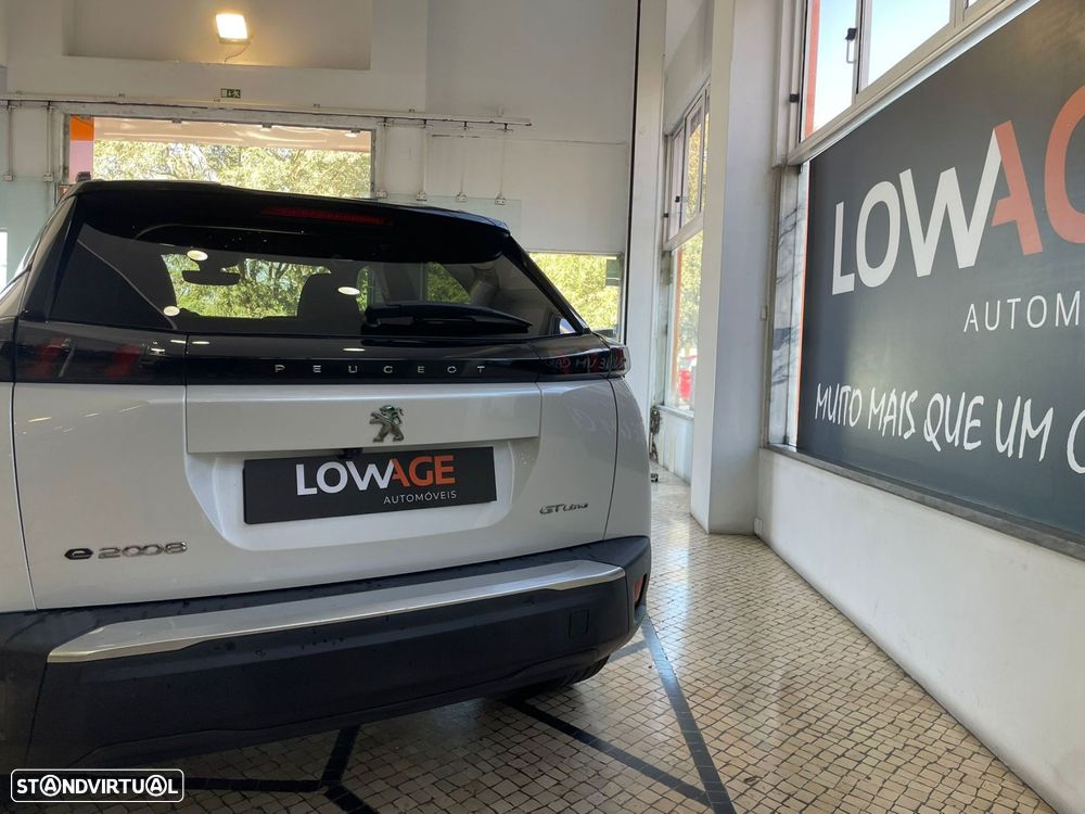 Peugeot e-2008 GT - 29