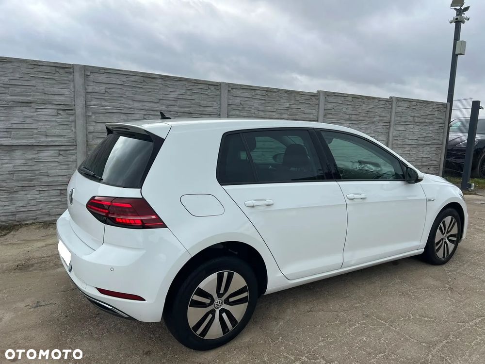 Volkswagen Golf e-Golf - 3