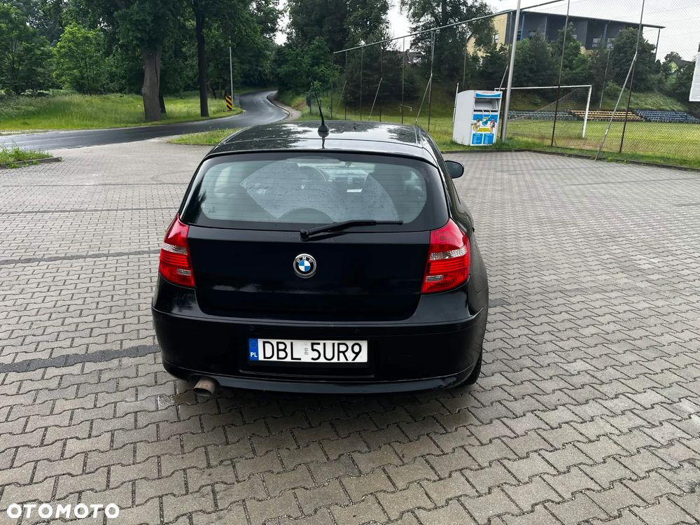 BMW Seria 1 118d - 4