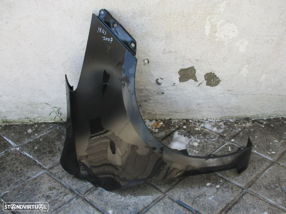 Guarda Lamas Toyota Yaris Direito 2005 a 2009 - 2