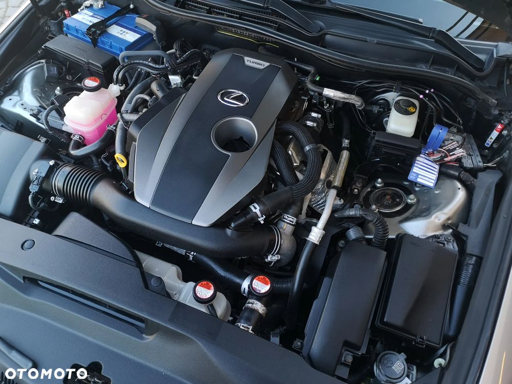 Lexus IS 200t Executive Line - 21