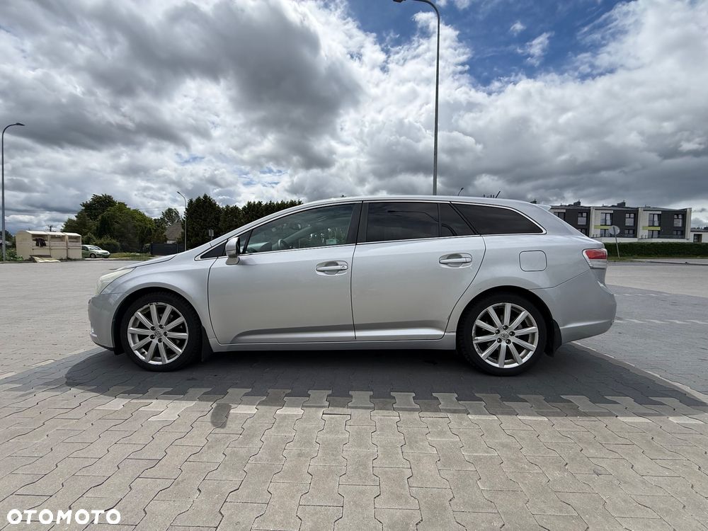 Toyota Avensis 2.0 Prestige MS - 4