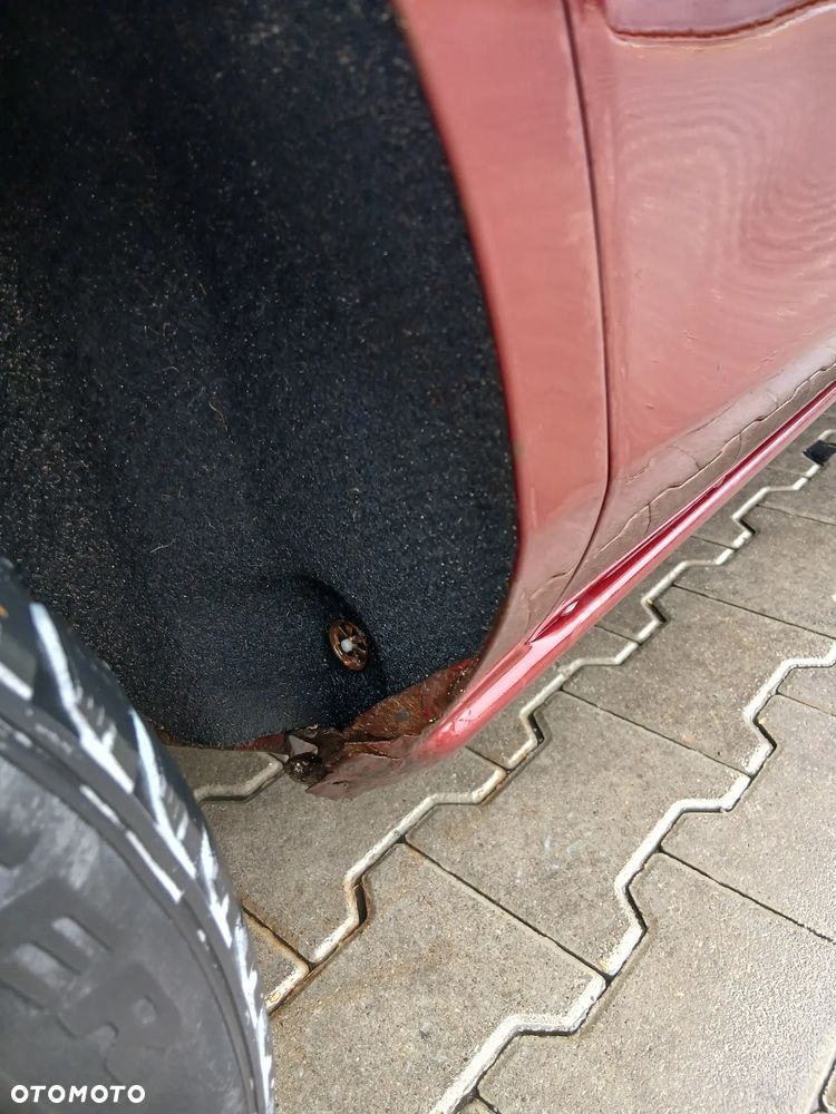 Mazda 2 - 19