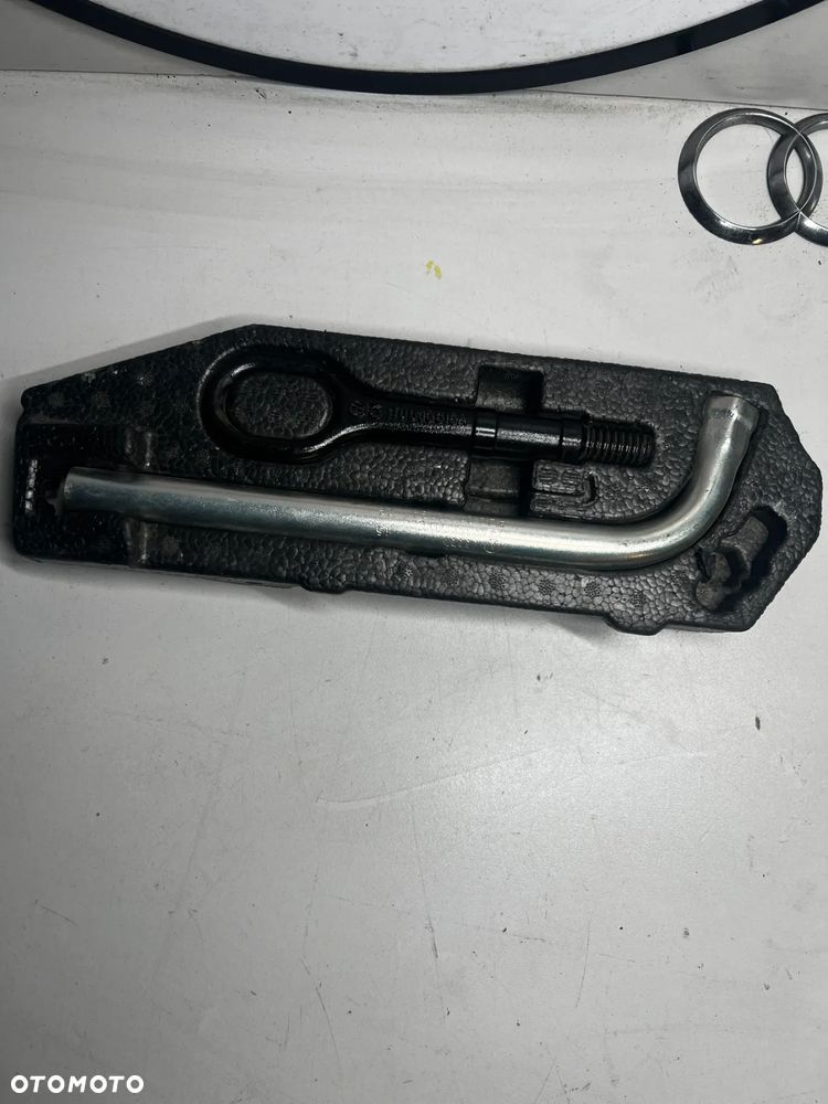 BAGAŻNIKA WKŁAD ZESTAW NAPRAWCZY KLUCZ UCHO Vw Caddy III 2K0012113E JAK NOWY - 2
