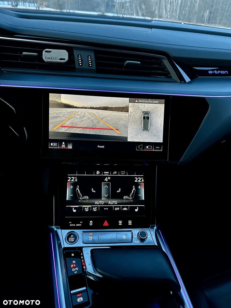 Audi e-tron 55 Quattro S Line - 16