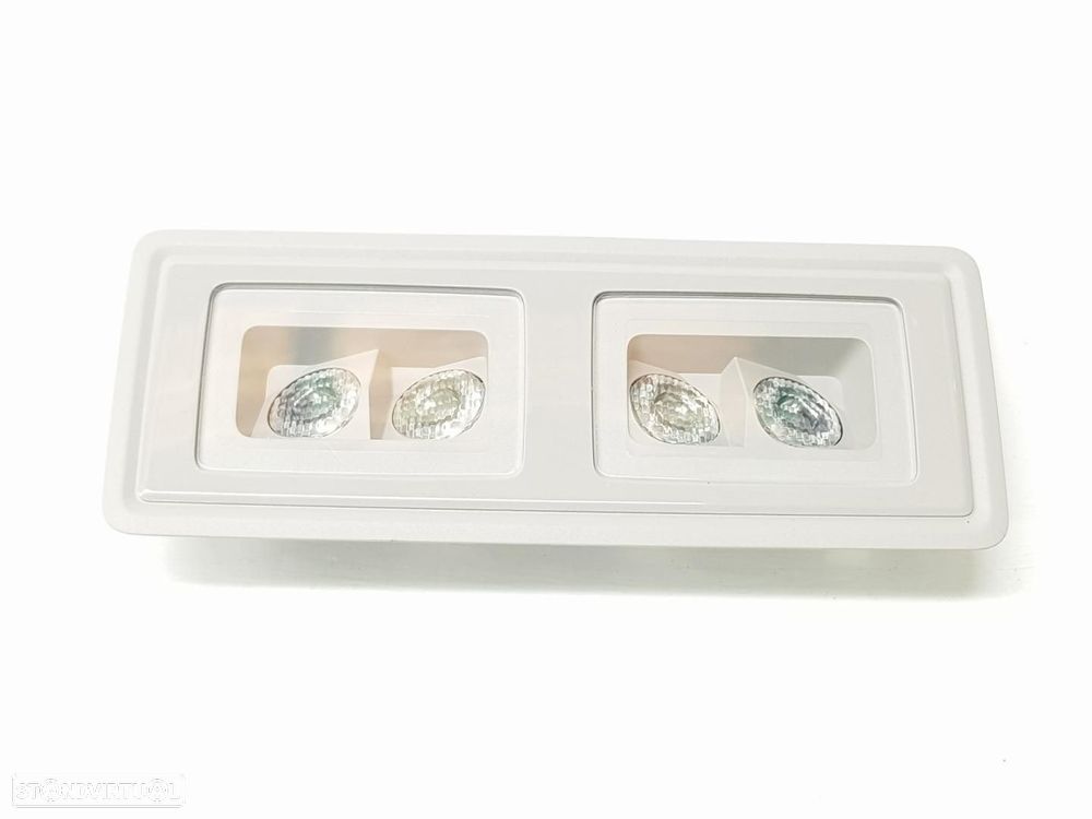LUZ INTERIOR VOLKSWAGEN GOLF VIII BERLINA CD1 - 1