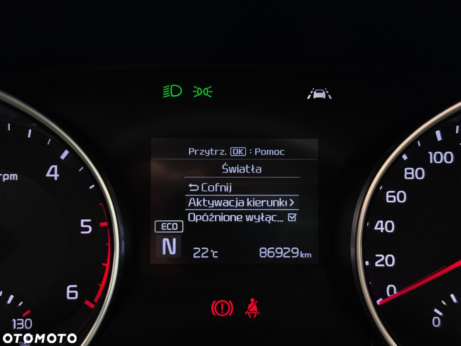 Kia Ceed - 35