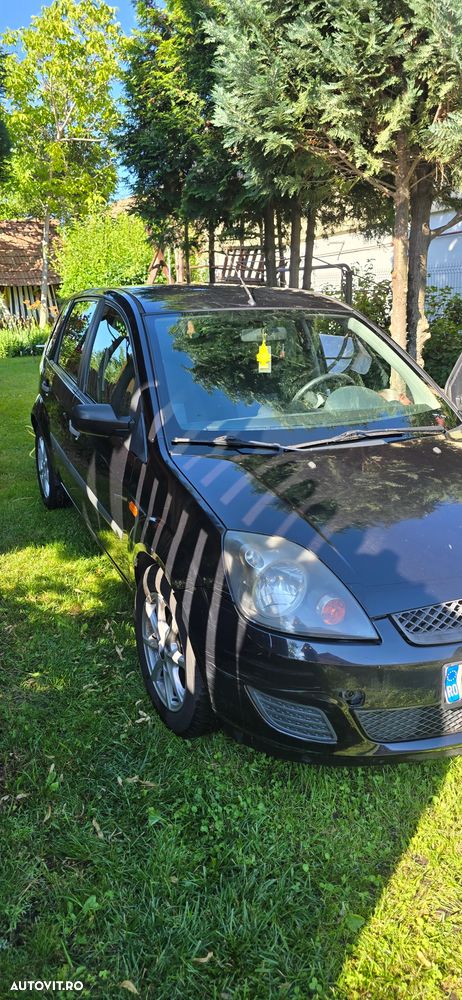 Ford Fiesta 1.4 Trend - 15