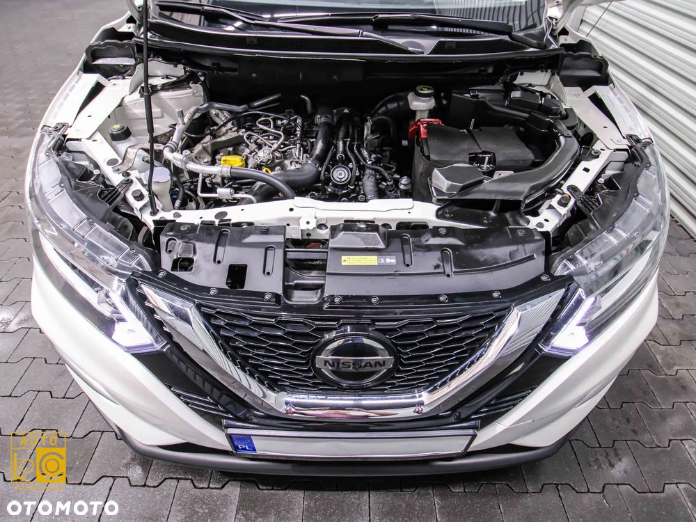 Nissan Qashqai 1.3 DIG-T N-Connecta DCT - 14
