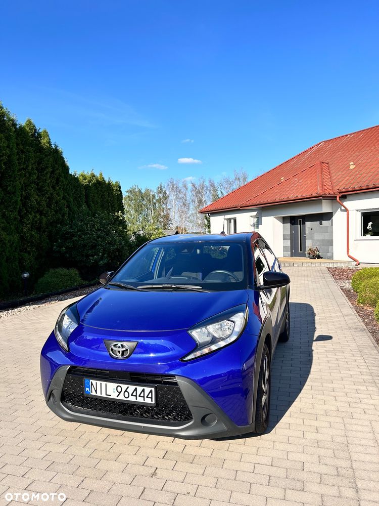 Toyota Aygo X Business Edition - 2