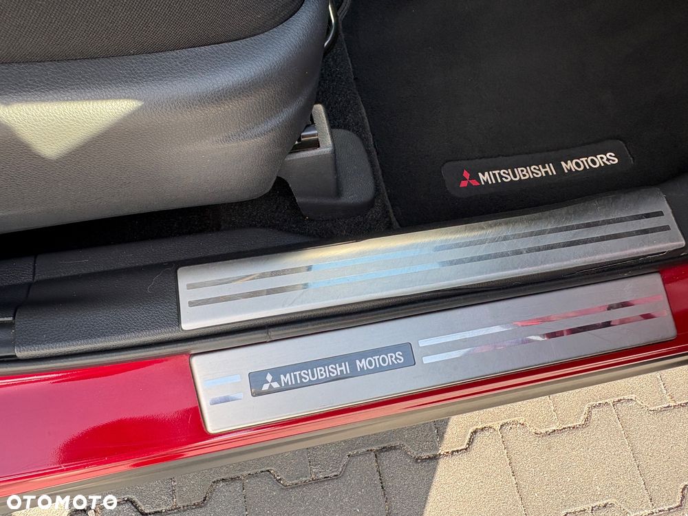 Mitsubishi Eclipse Cross - 24