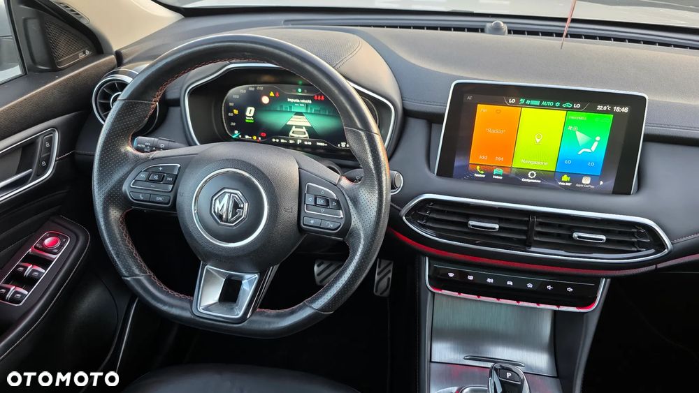 MG HS PHEV Luxury - 13