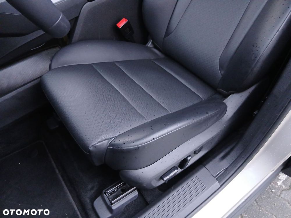 Nissan X-Trail 1.5 VC-T e-POWER N-Connecta 2WD - 24