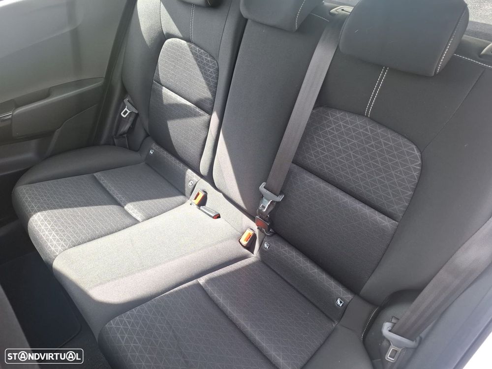 Kia Picanto 1.0 CVVT Urban - 29