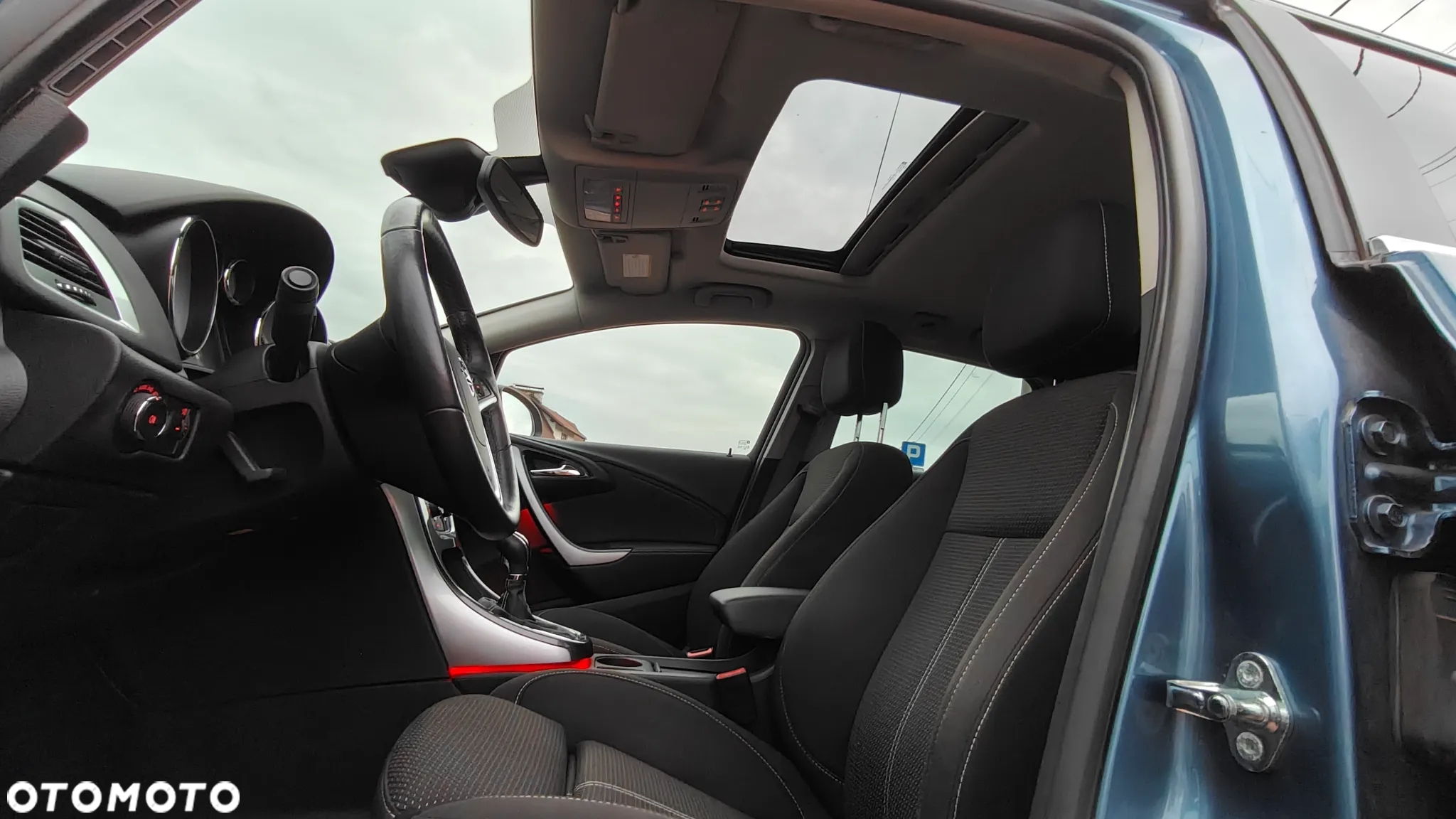 Opel Astra - 25