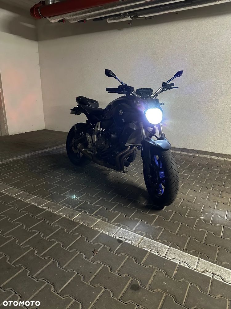 Yamaha MT - 3