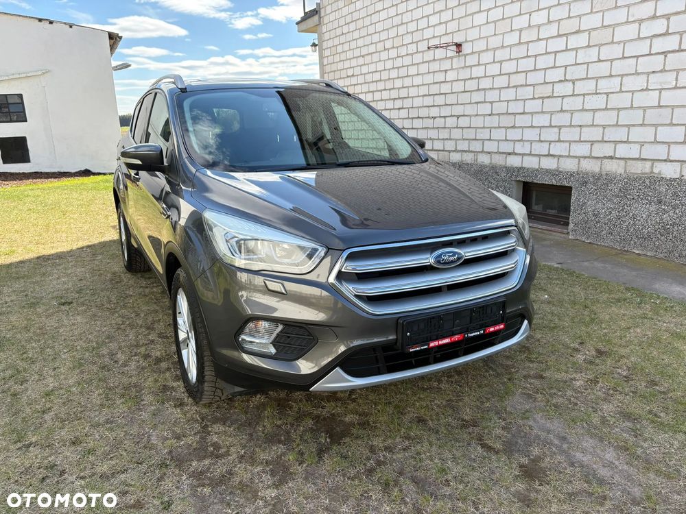 Ford Kuga 2.0 TDCi 2x4 Titanium - 1