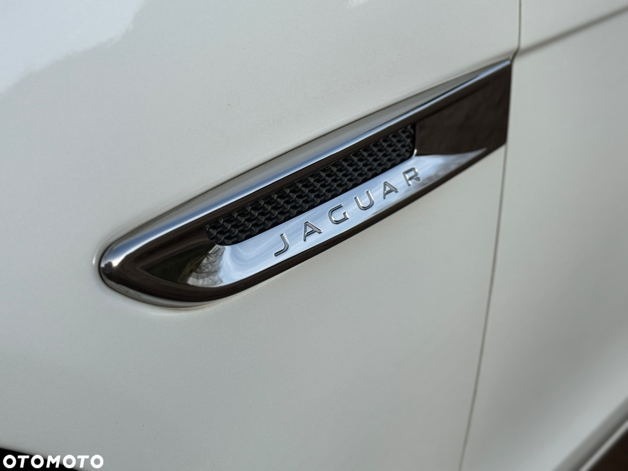 Jaguar XF 2.0 i4D AWD Prestige - 10