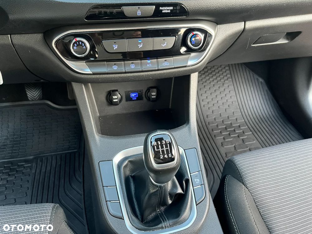 Hyundai i30 1.0 T-GDI Modern - 12