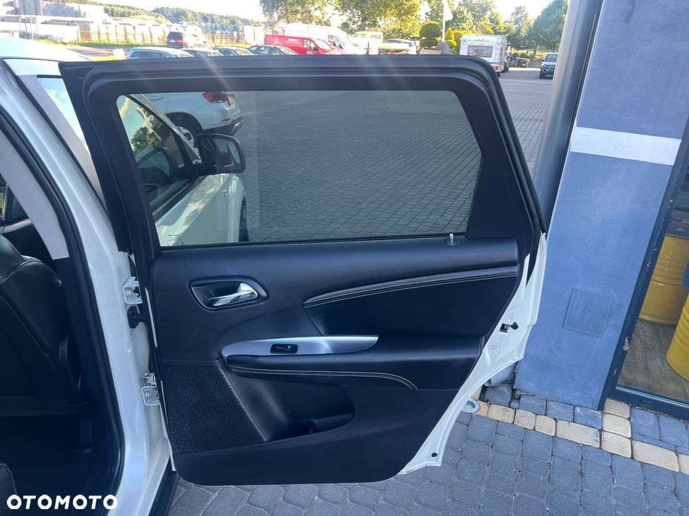Fiat Freemont 2.0 Multijet - 23