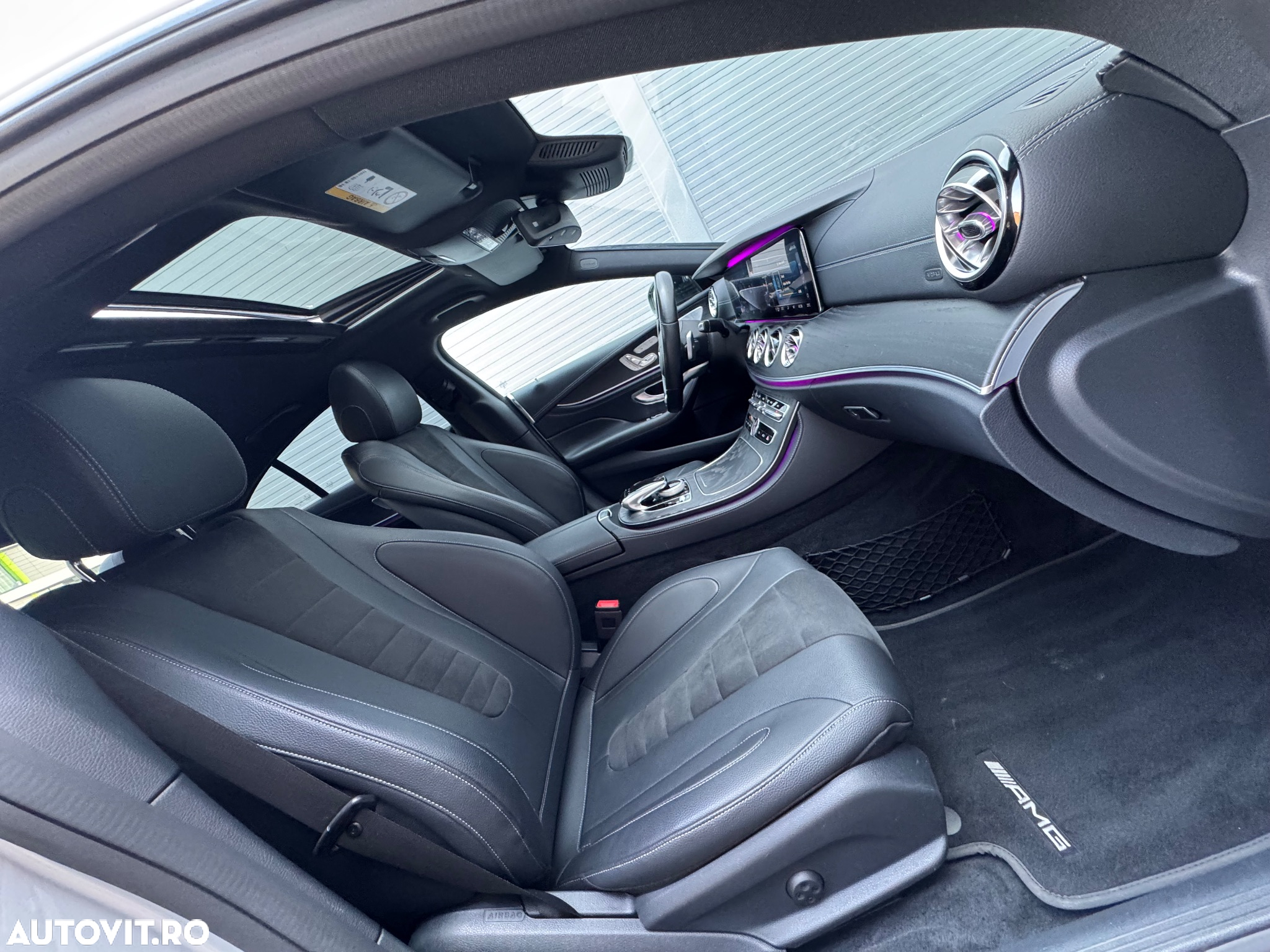 Mercedes-Benz CLS - 11