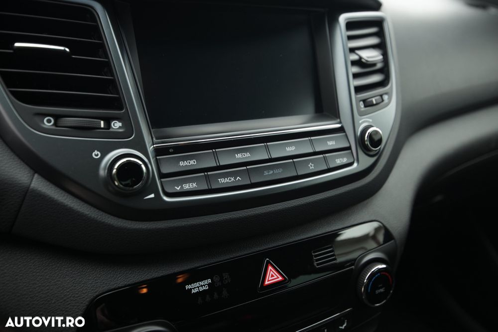 Hyundai Tucson - 16