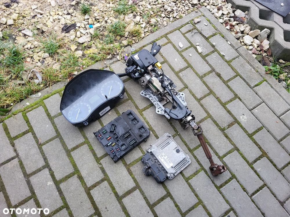 KL Zestaw Startowy Komputer Set Skoda Octavia II 1.9 105 BLS 03G906021DN - 1