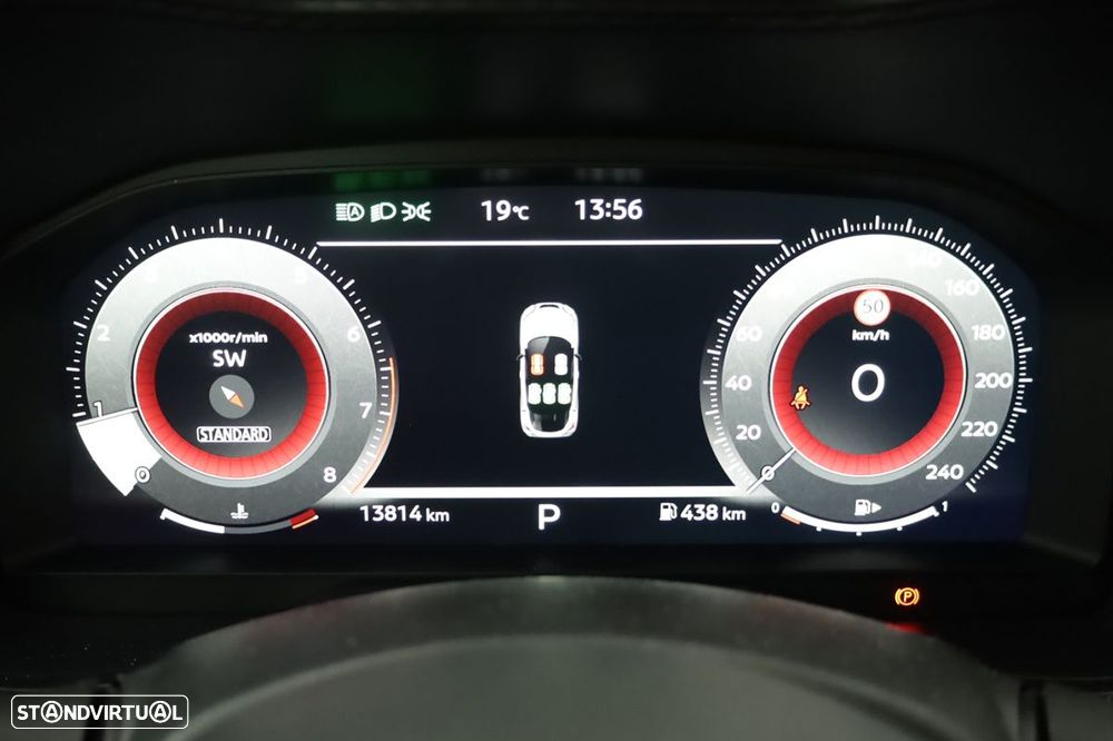 Nissan Juke 1.0 DIG-T N-Connecta DCT - 32