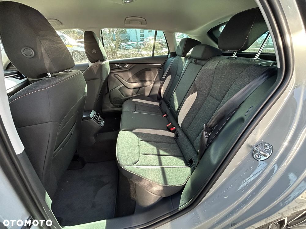 Skoda Scala 1.0 TSI Edition 130 - 11
