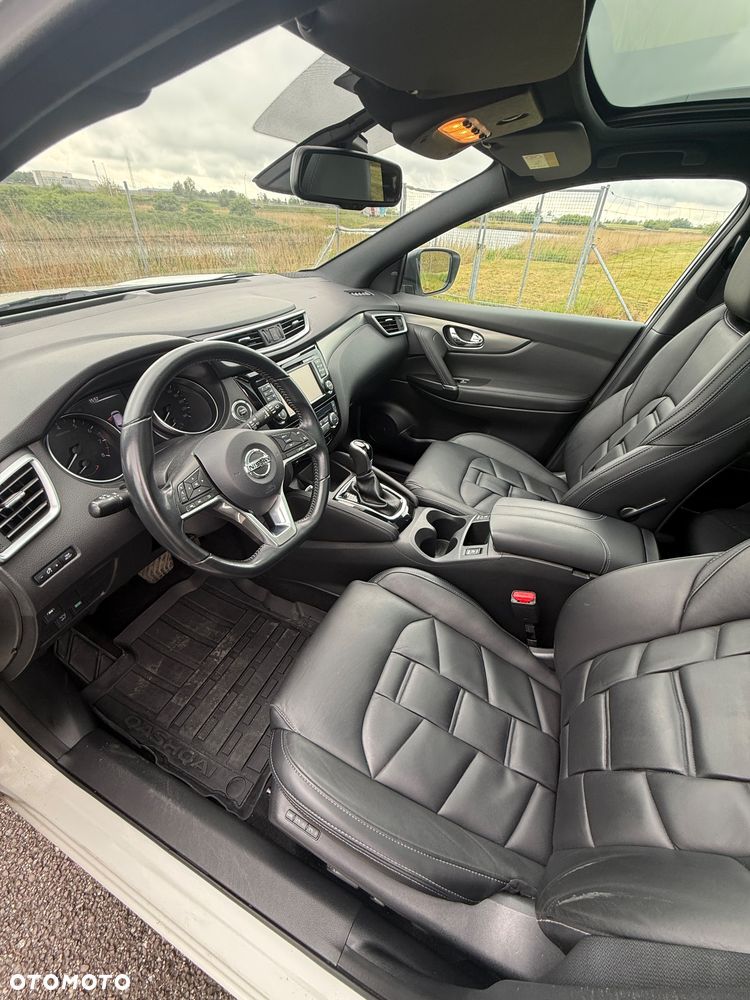 Nissan Qashqai 1.2 DIG-T Tekna Xtronic EU6 - 12